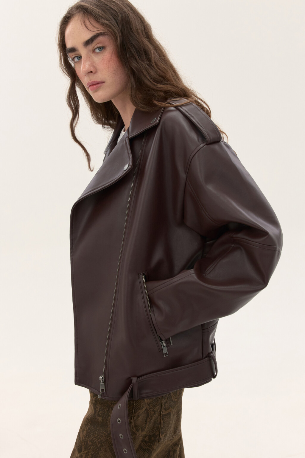 Куртка-косуха свободная с ремнем - цвет коричневый - 2