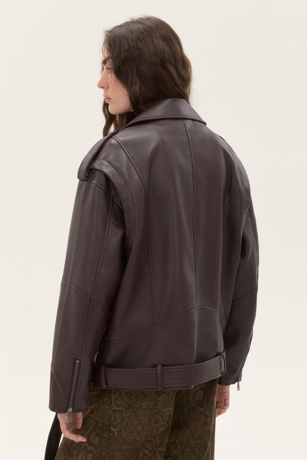 Куртка-косуха свободная с ремнем - цвет коричневый - 4