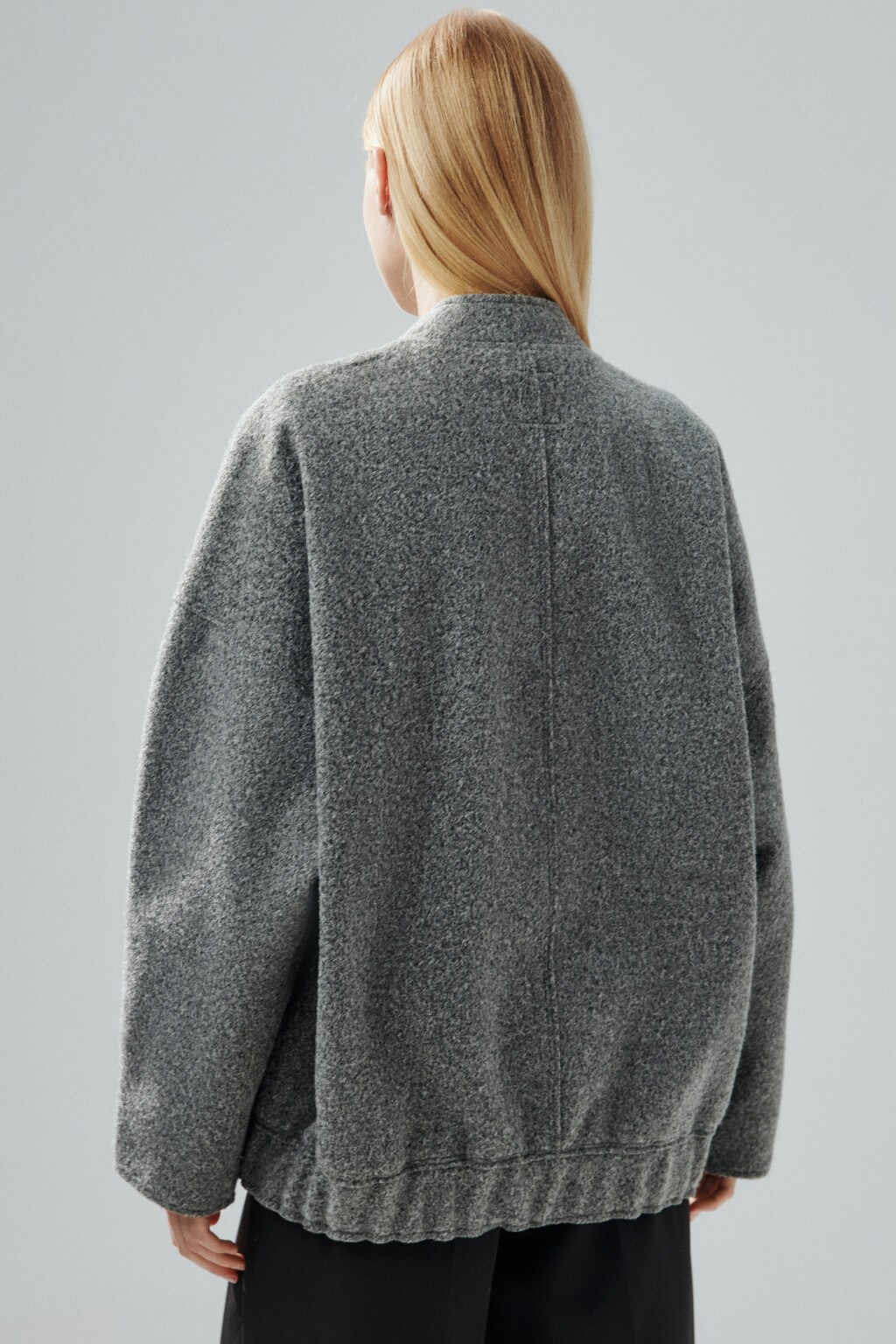 Куртка-бомбер из драповой ткани - цвет серый - 3