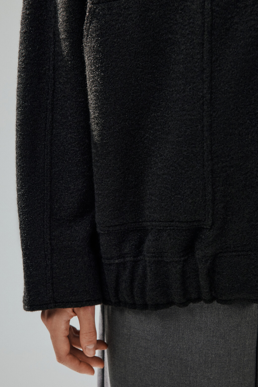 Куртка-бомбер из драповой ткани - цвет черный - 6