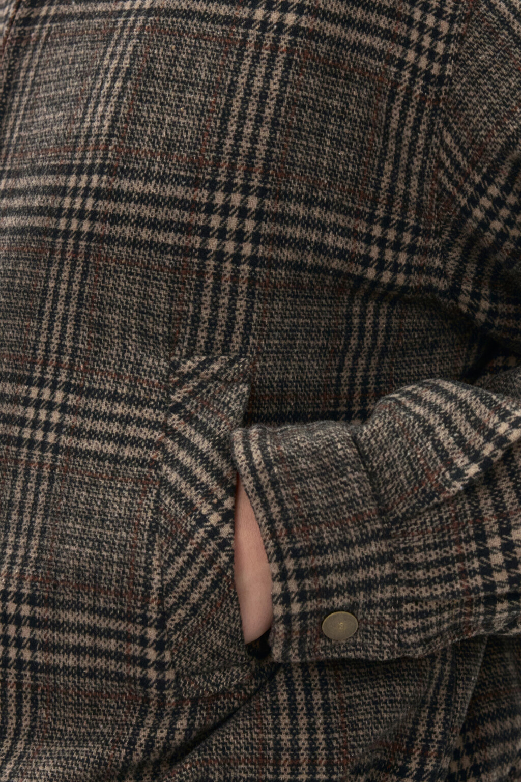 Куртка-бомбер драповая в клетку - цвет мультиколор - 7