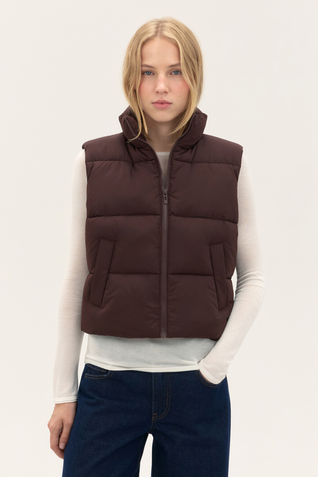 Жилет стеганый утепленный - цвет коричневый - 2