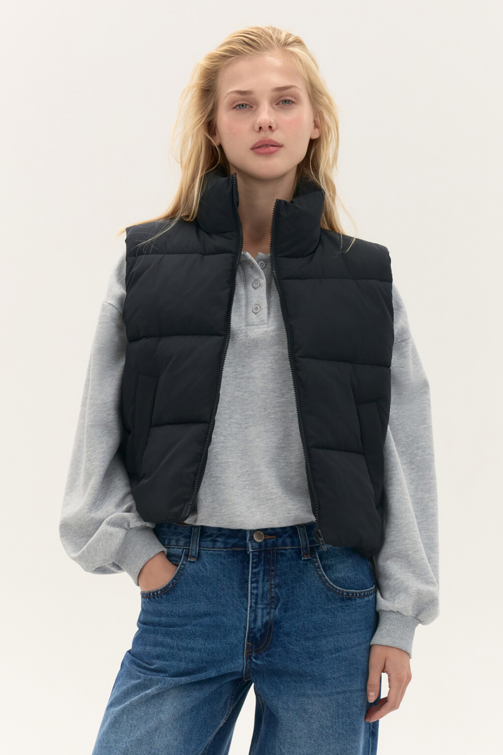 Жилет стеганый утепленный - цвет черный - 1