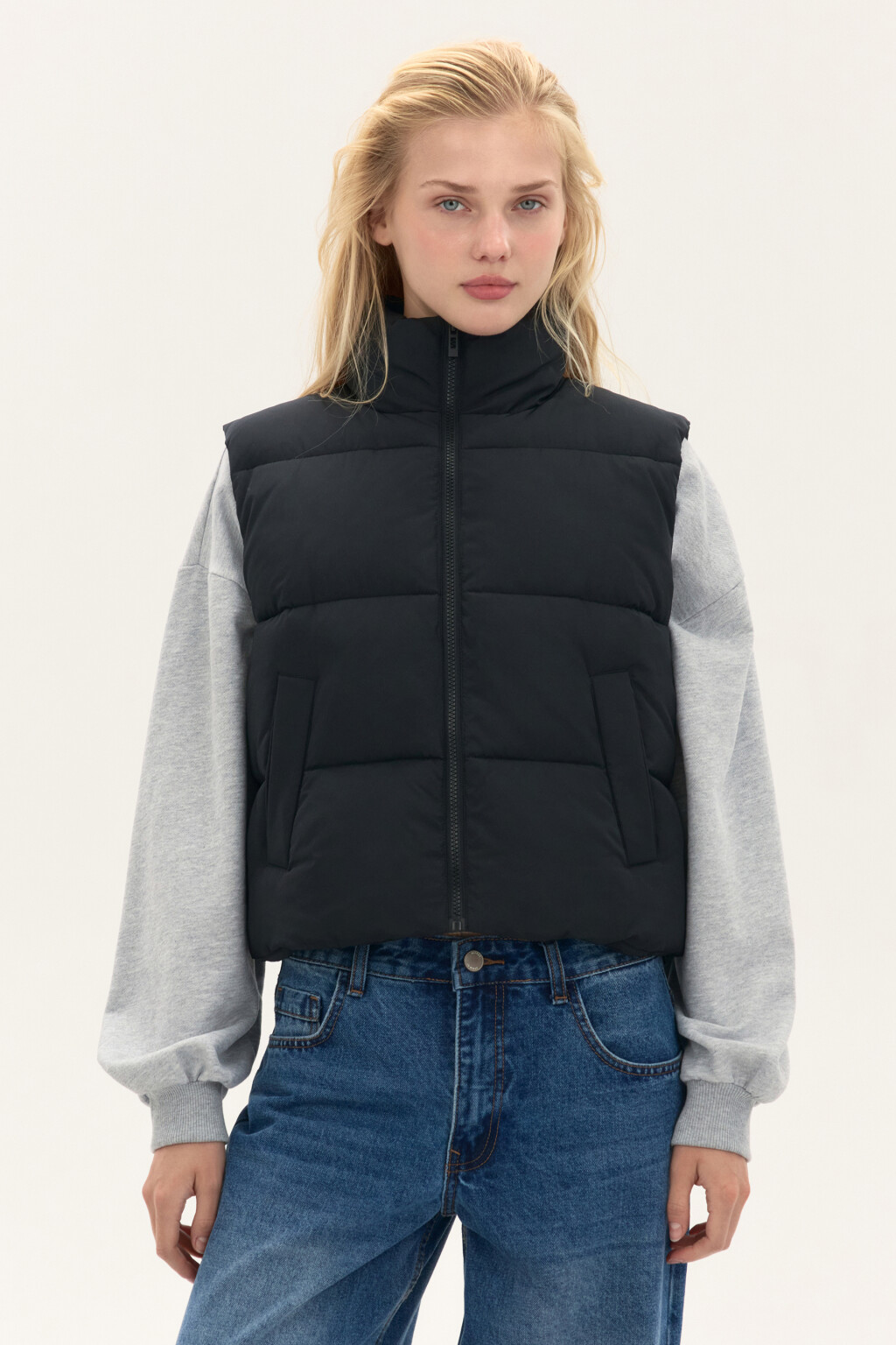 Жилет стеганый утепленный - цвет черный - 2