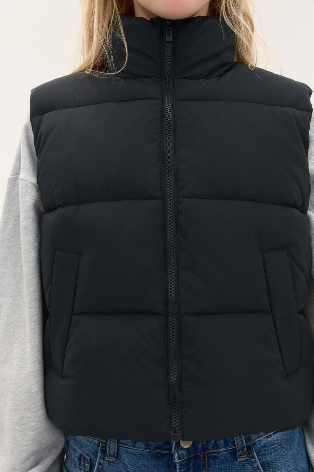 Жилет стеганый утепленный - цвет черный - 5