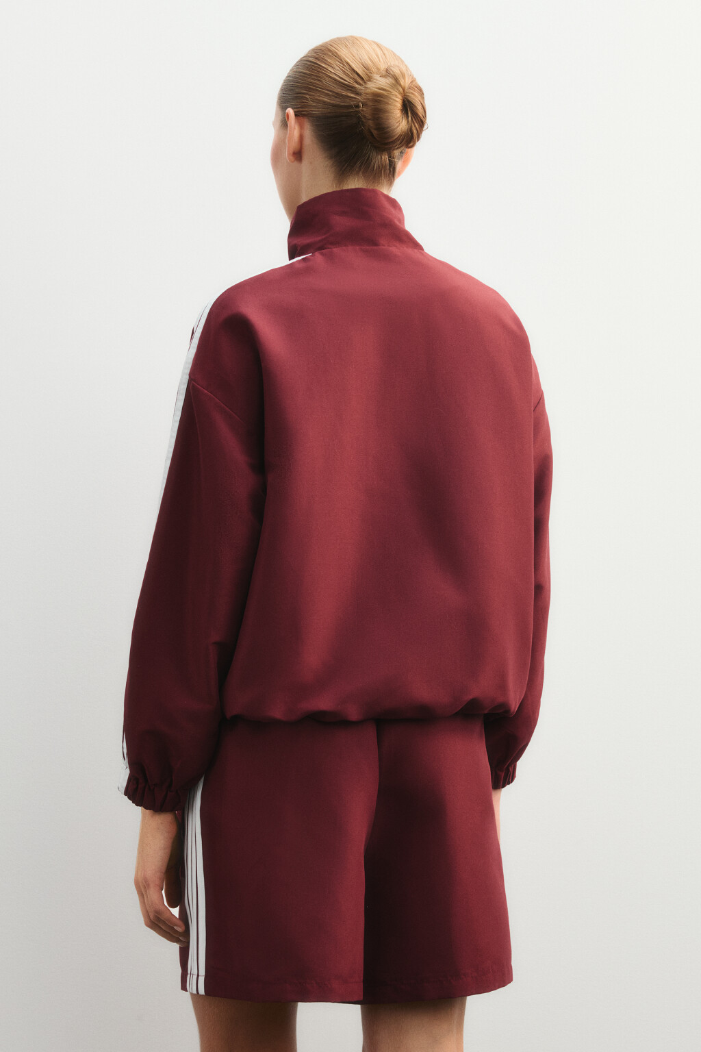 Куртка-олимпийка на молнии с лампасами - цвет бордовый - 4