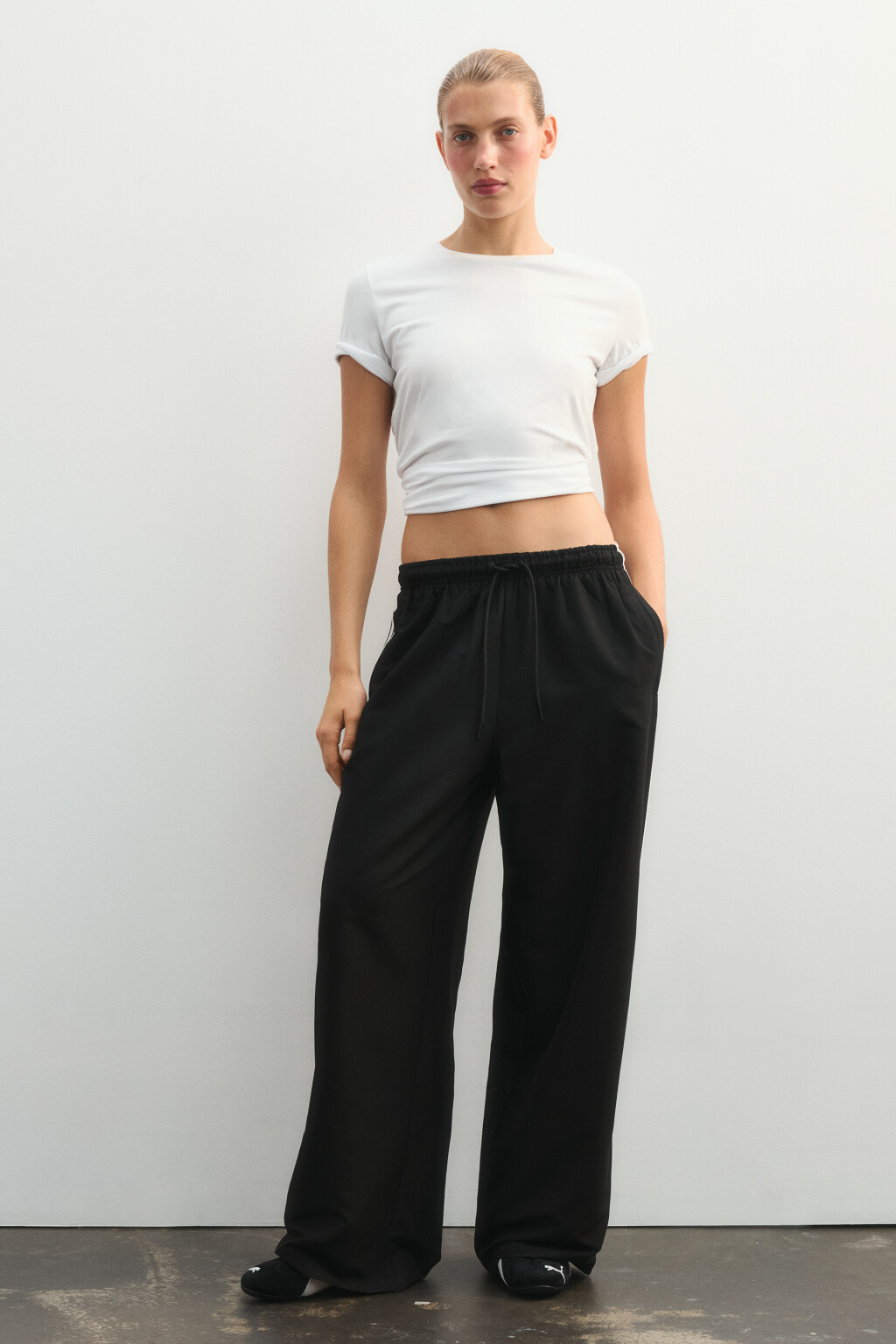 Брюки спортивные с лампасами - цвет черный - 6