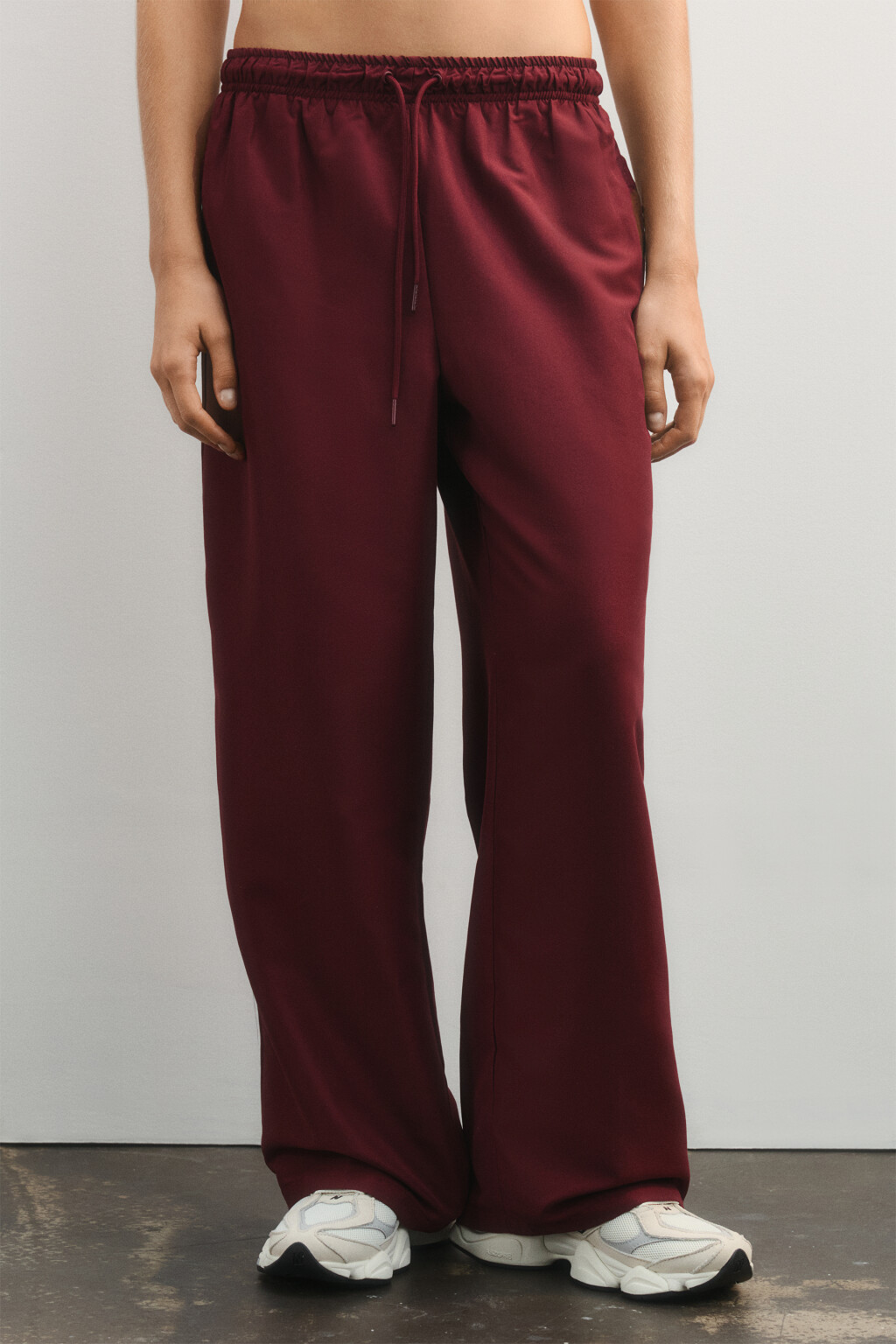 Брюки спортивные с лампасами - цвет бордовый - 3