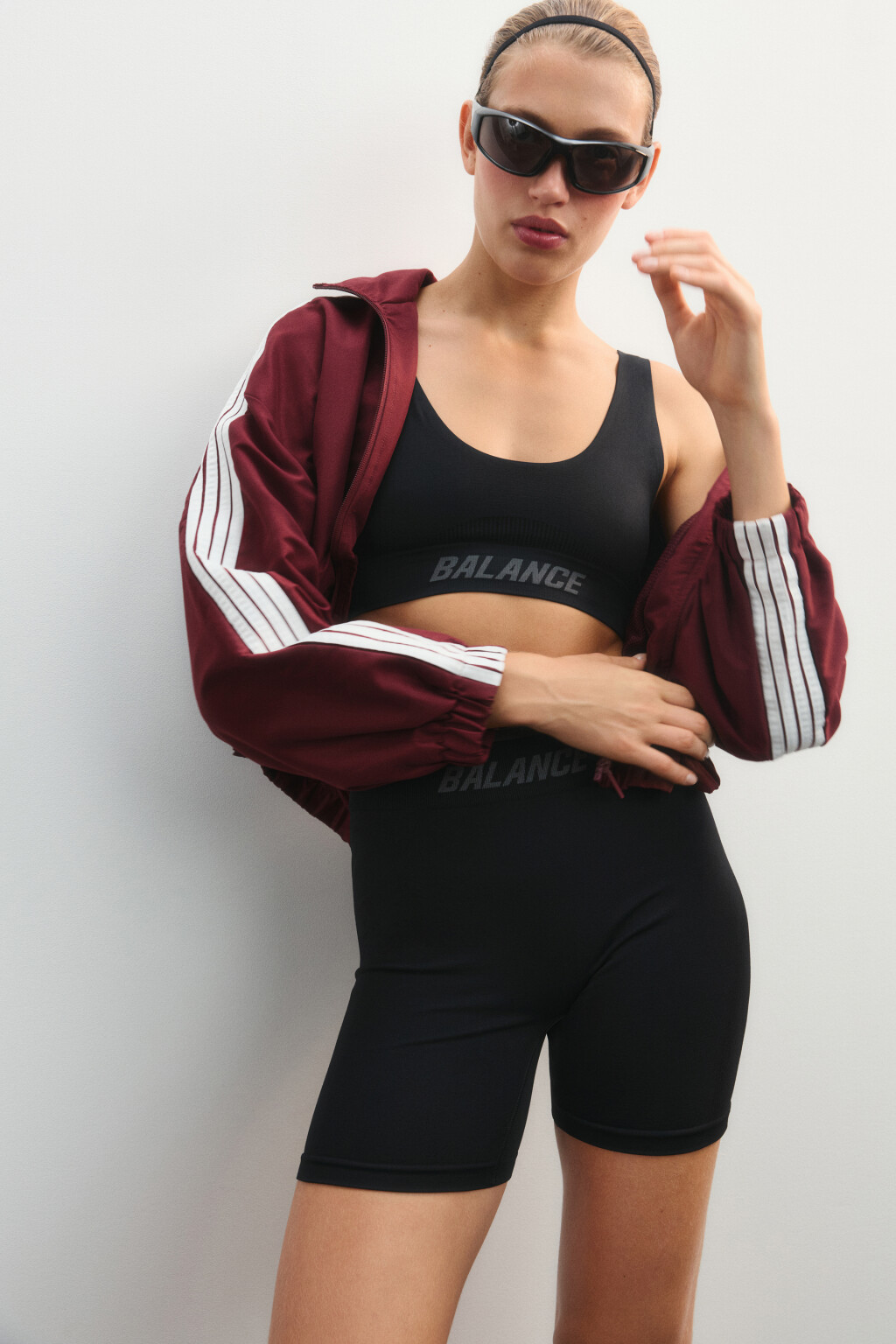 Топ-майка спортивный с надписью - цвет черный - 1