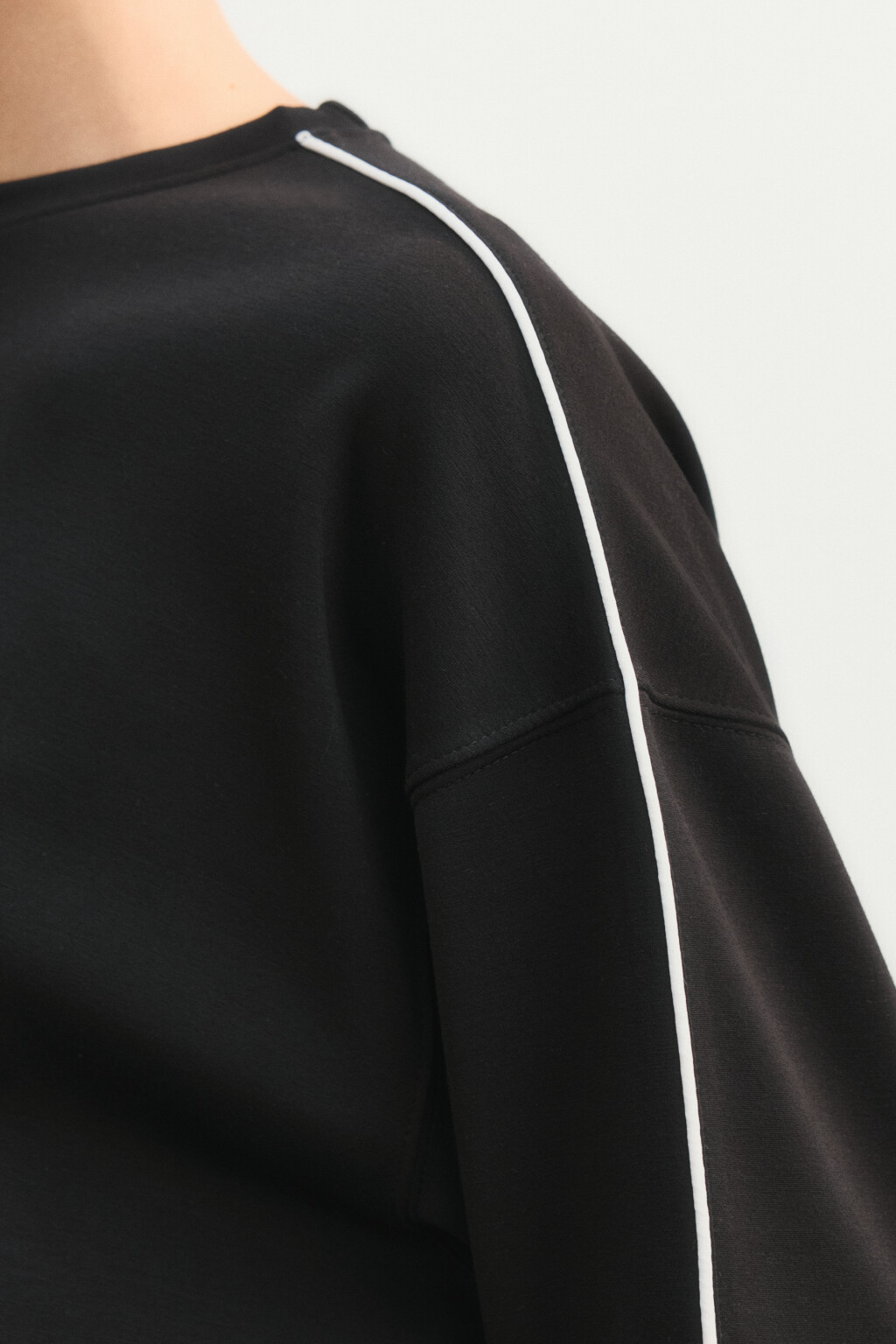 Свитшот спортивный с лампасами - цвет черный - 6