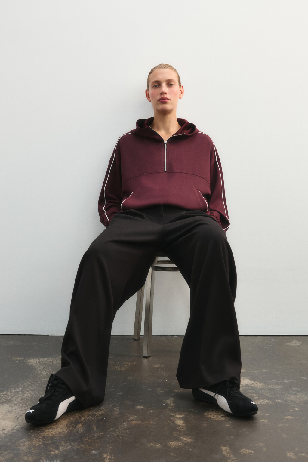 Худи на молнии спортивная с капюшоном - цвет бордовый - 2