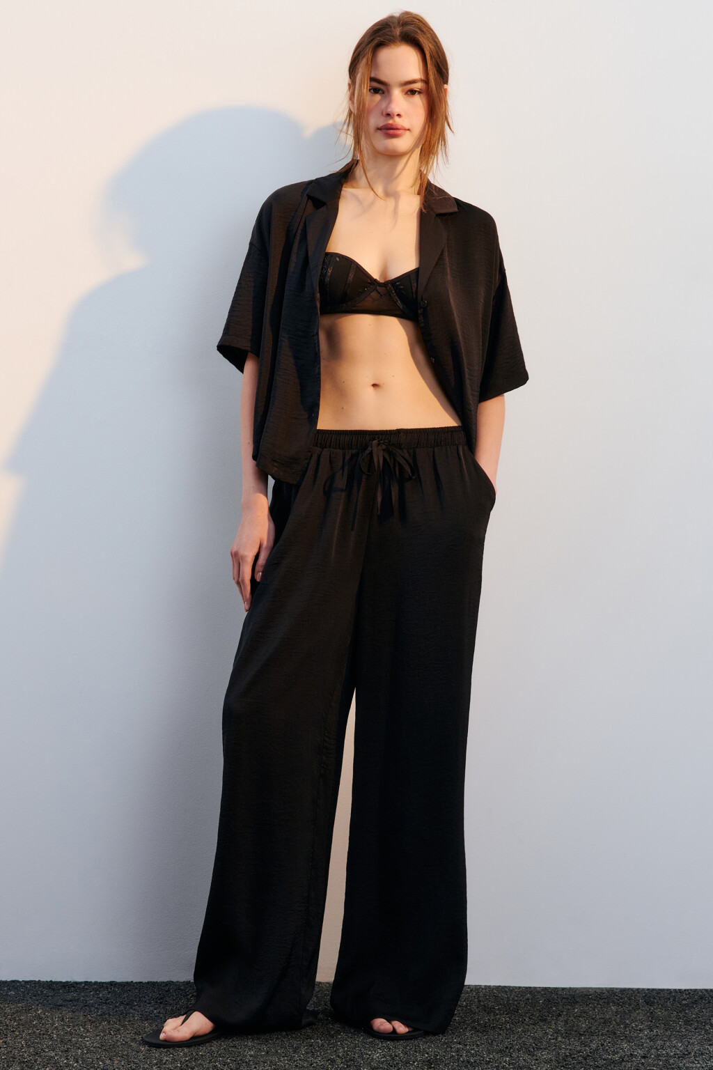 Брюки домашние атласные - цвет черный - 1