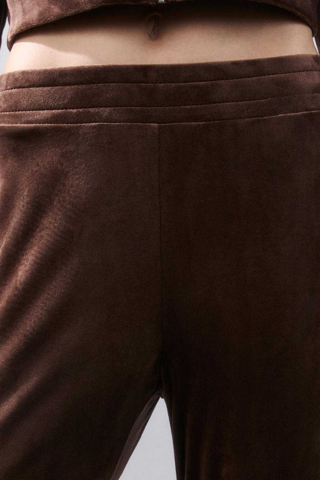 Брюки клеш домашние из велюра - цвет коричневый - 5