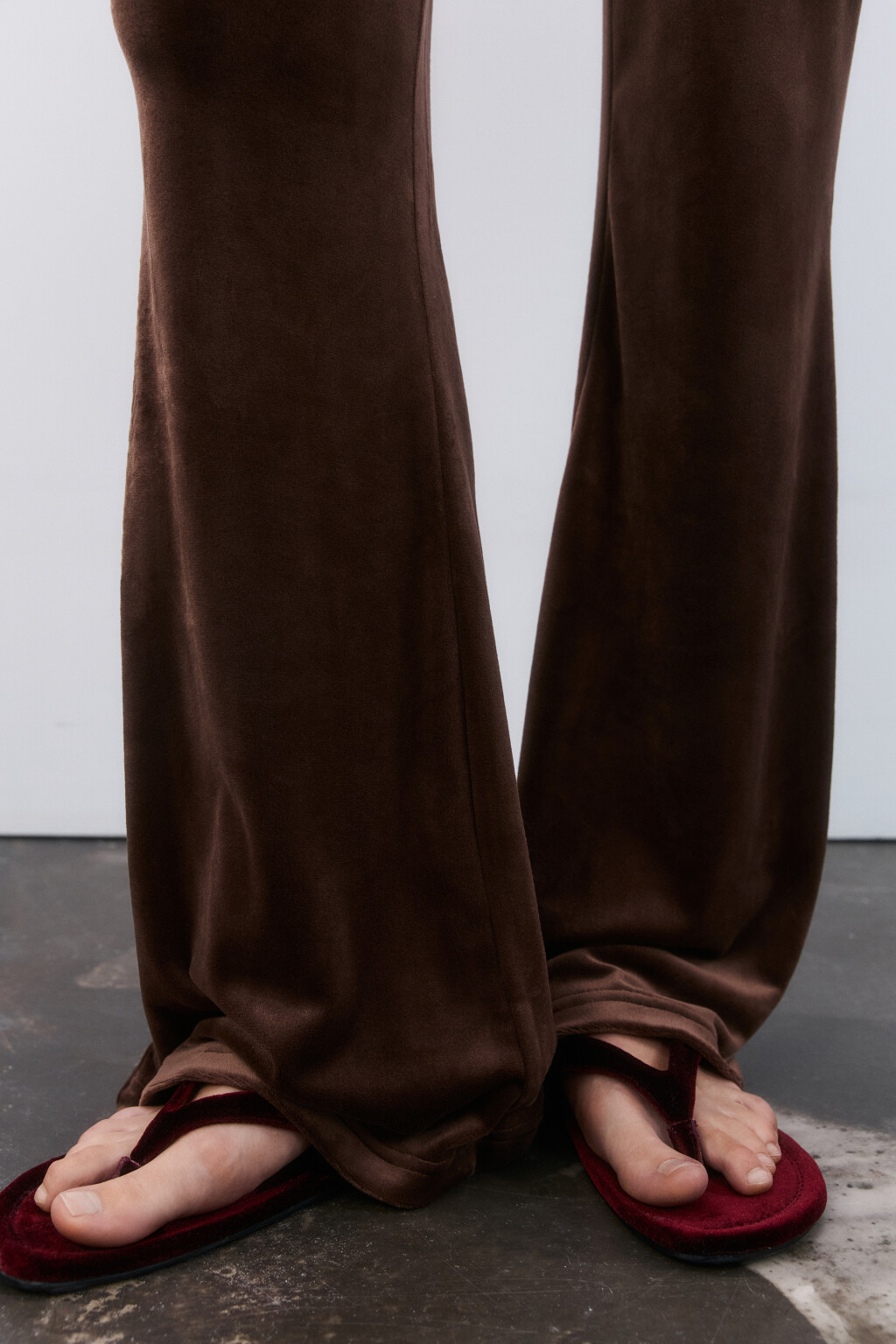 Брюки клеш домашние из велюра - цвет коричневый - 6