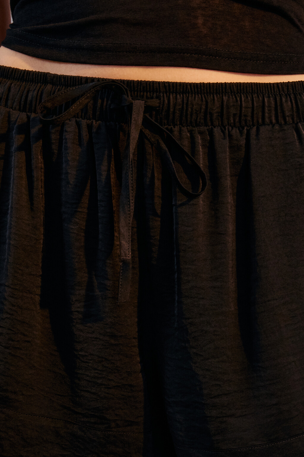 Шорты домашние атласные - цвет черный - 5