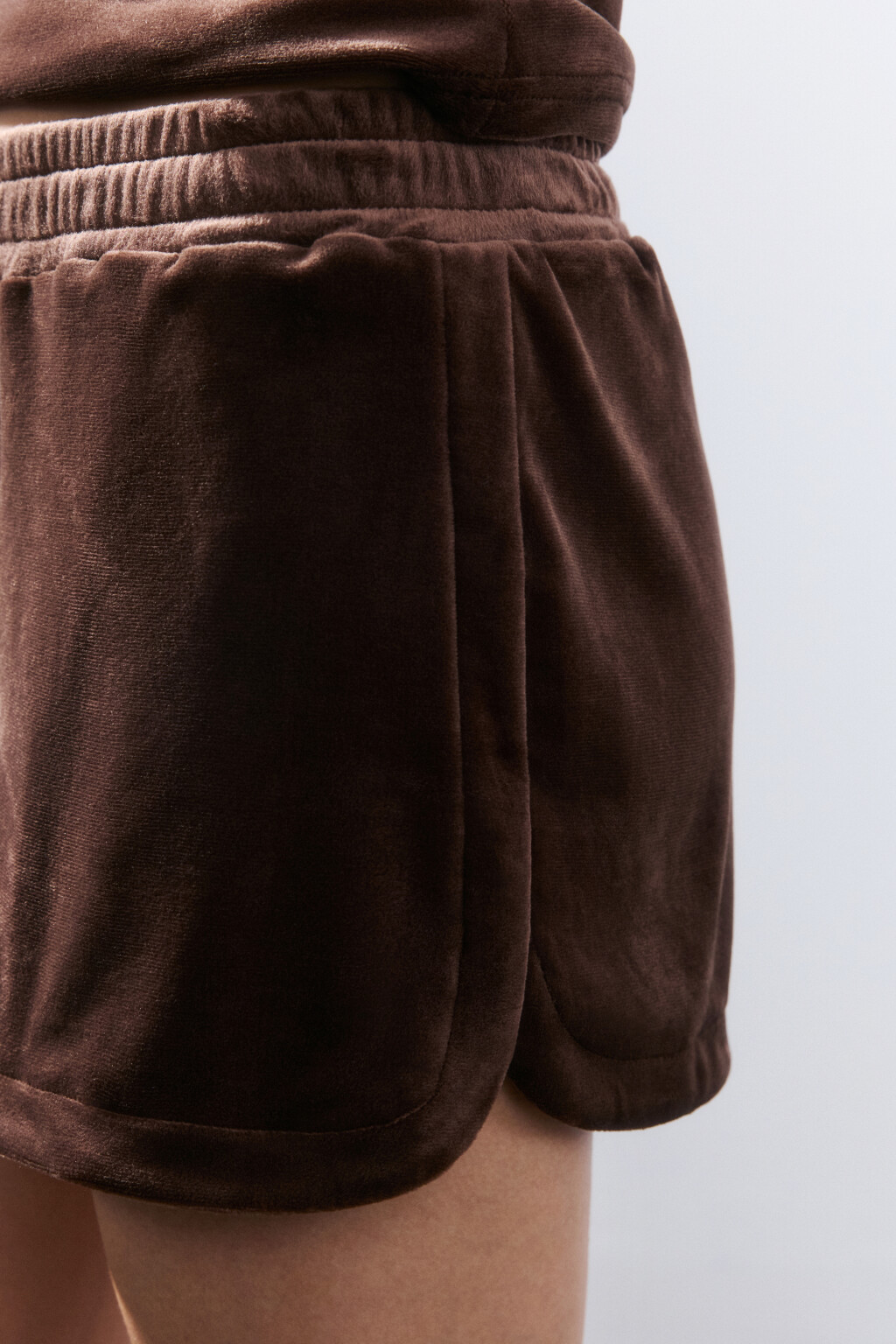 Шорты домашние из велюра - цвет коричневый - 6