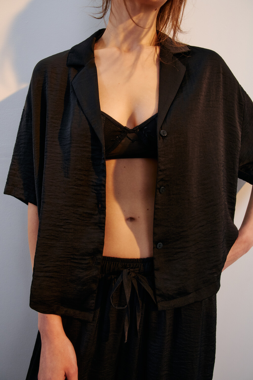 Блузка домашняя атласная - цвет черный - 1