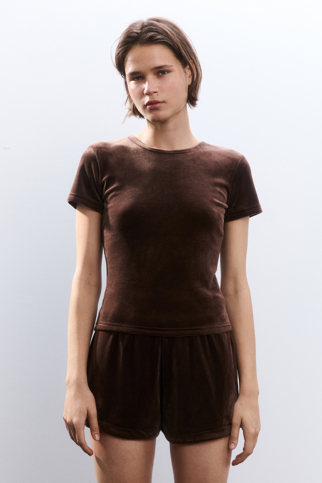 Футболка домашняя из велюра - цвет коричневый - 2