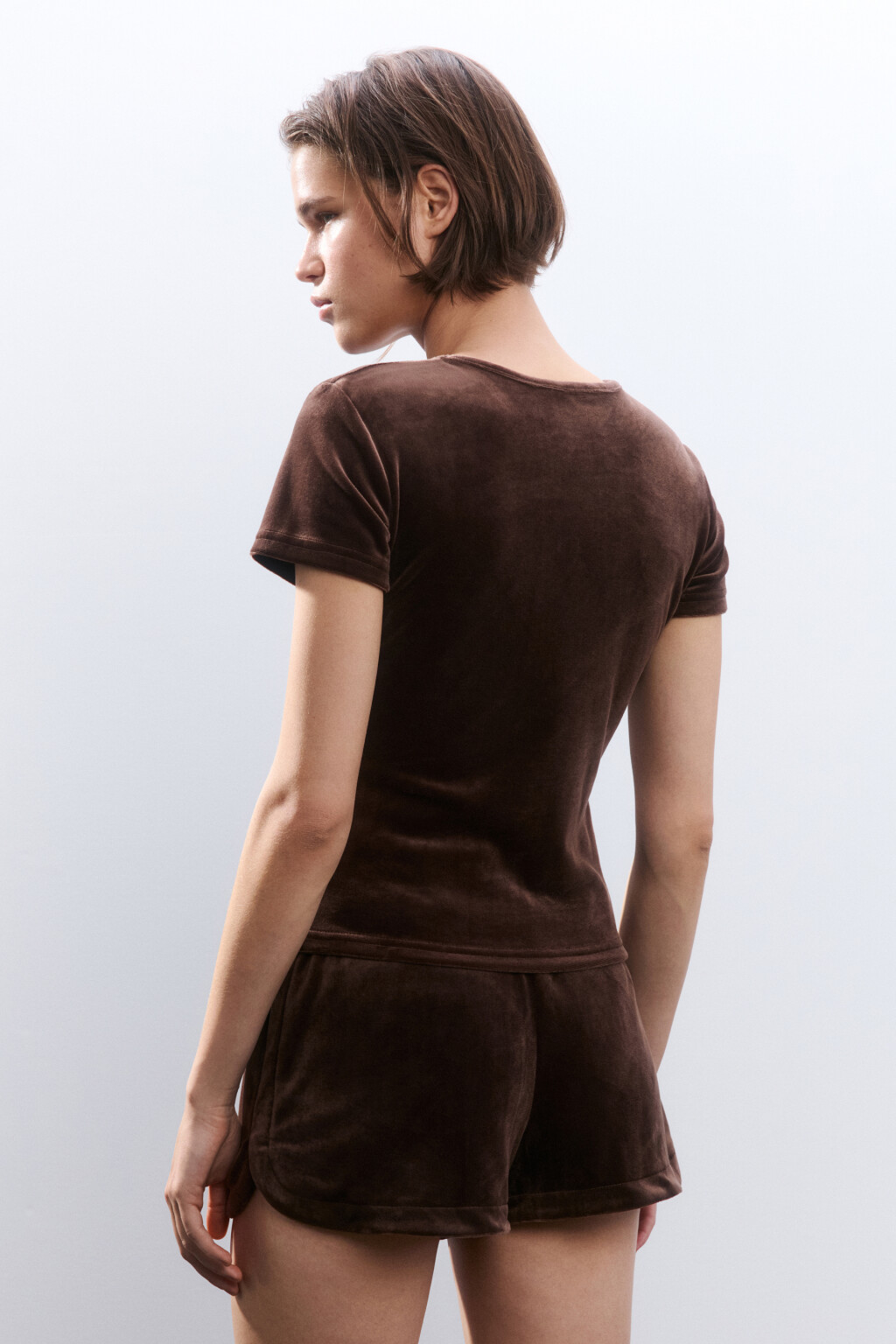 Футболка домашняя из велюра - цвет коричневый - 3