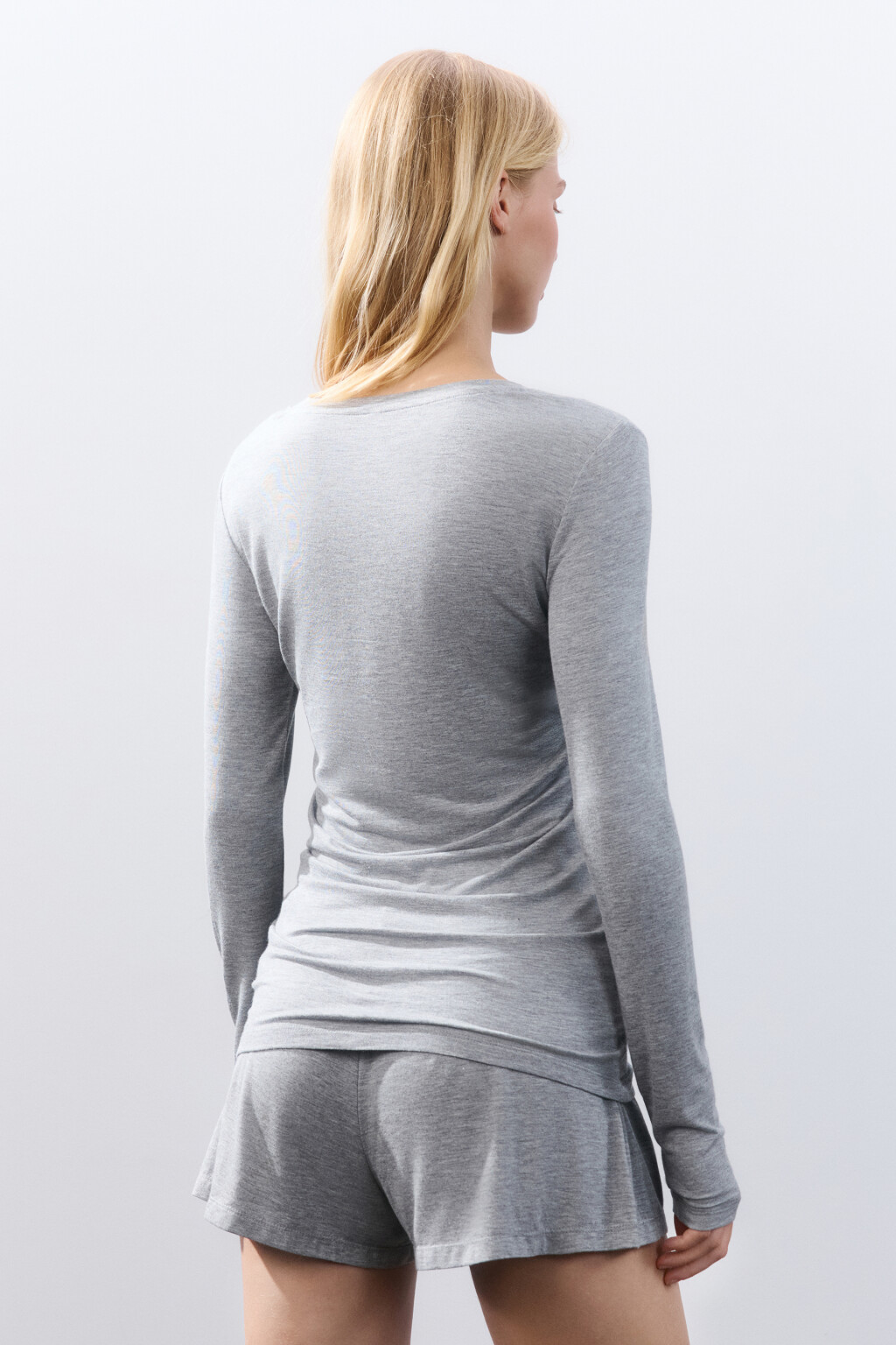 Лонгслив домашний из вискозы - цвет серый - 4
