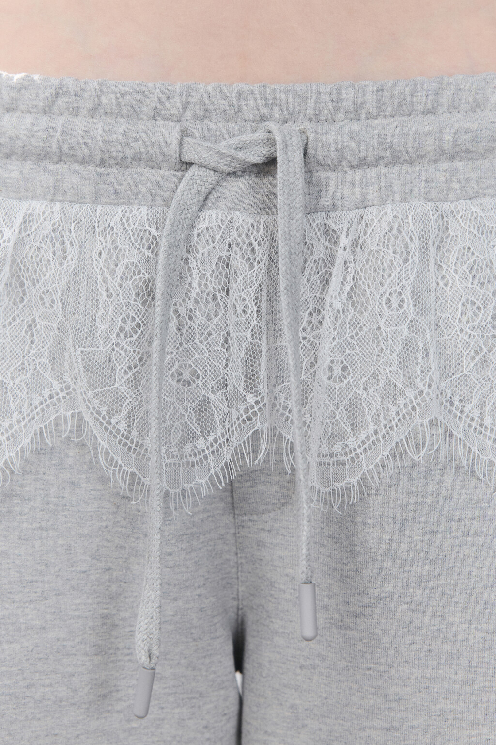 Брюки трикотажные с кружевной баской - цвет серый - 6