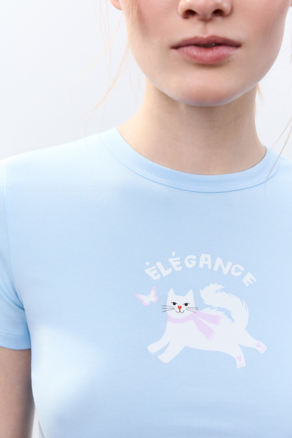 Футболка укороченная с принтом - цвет голубой - 6