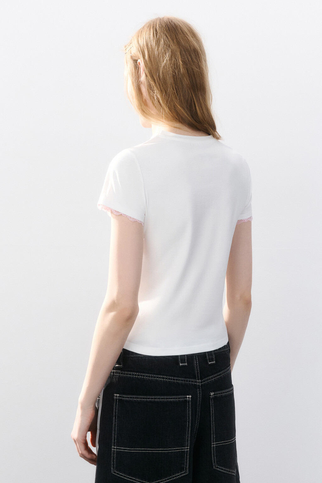 Футболка с принтом и кружевом - цвет белый - 4