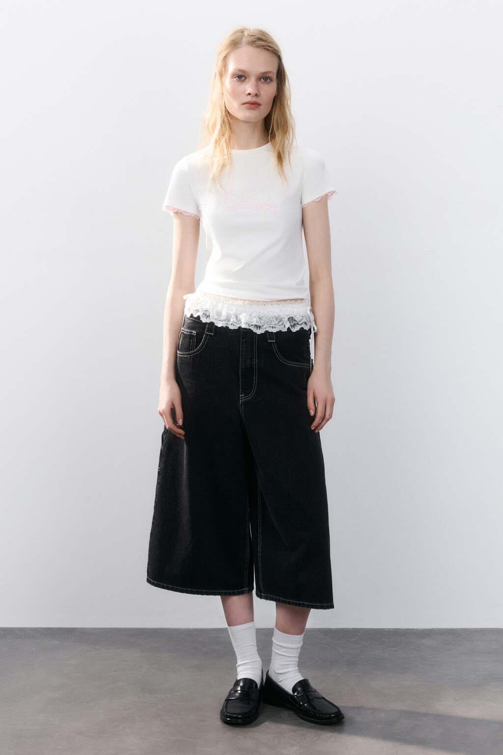 Футболка с принтом и кружевом - цвет белый - 5