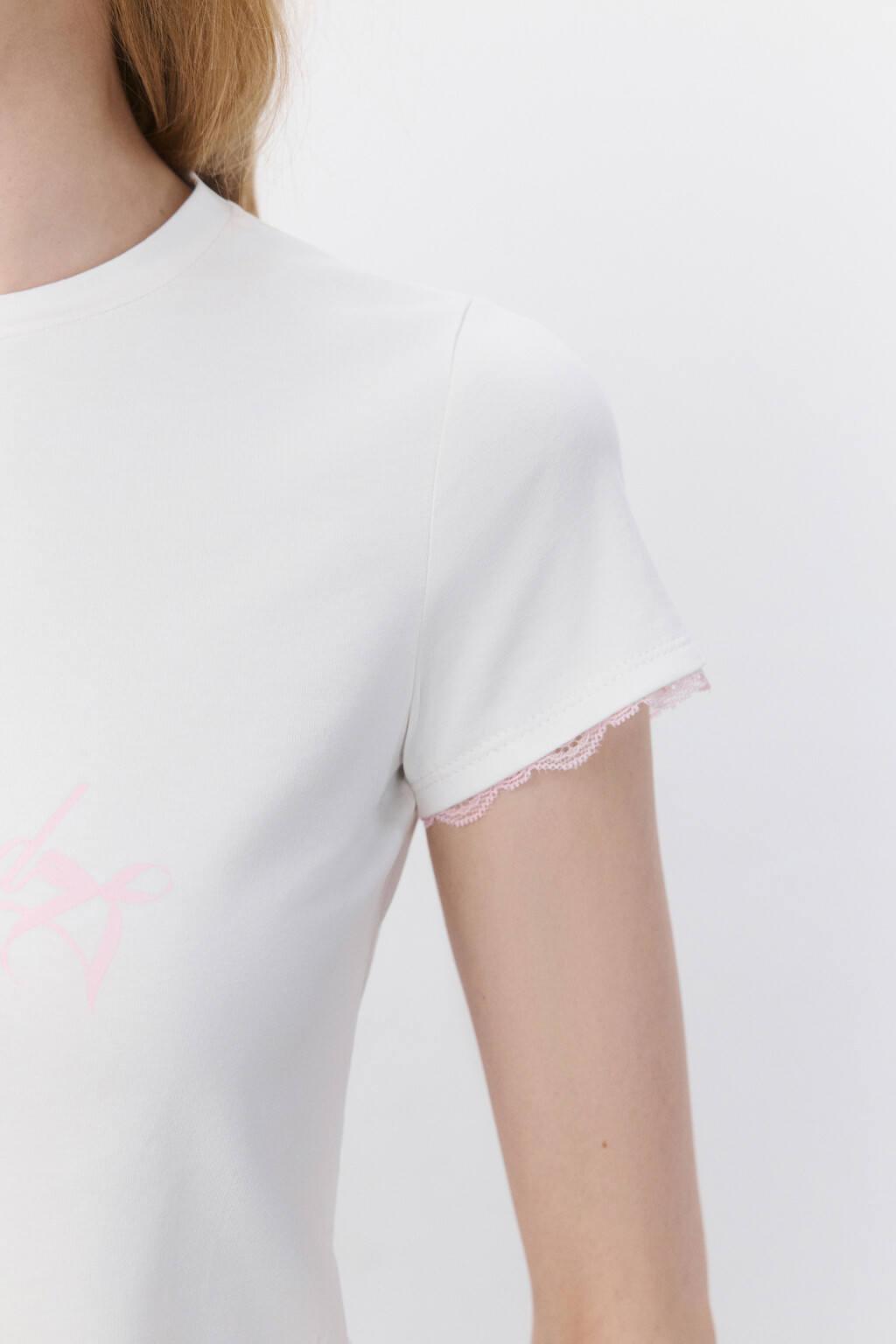 Футболка с принтом и кружевом - цвет белый - 7