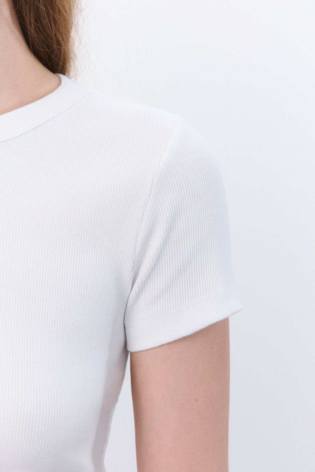 Футболка-топ с вышивкой - цвет белый - 7