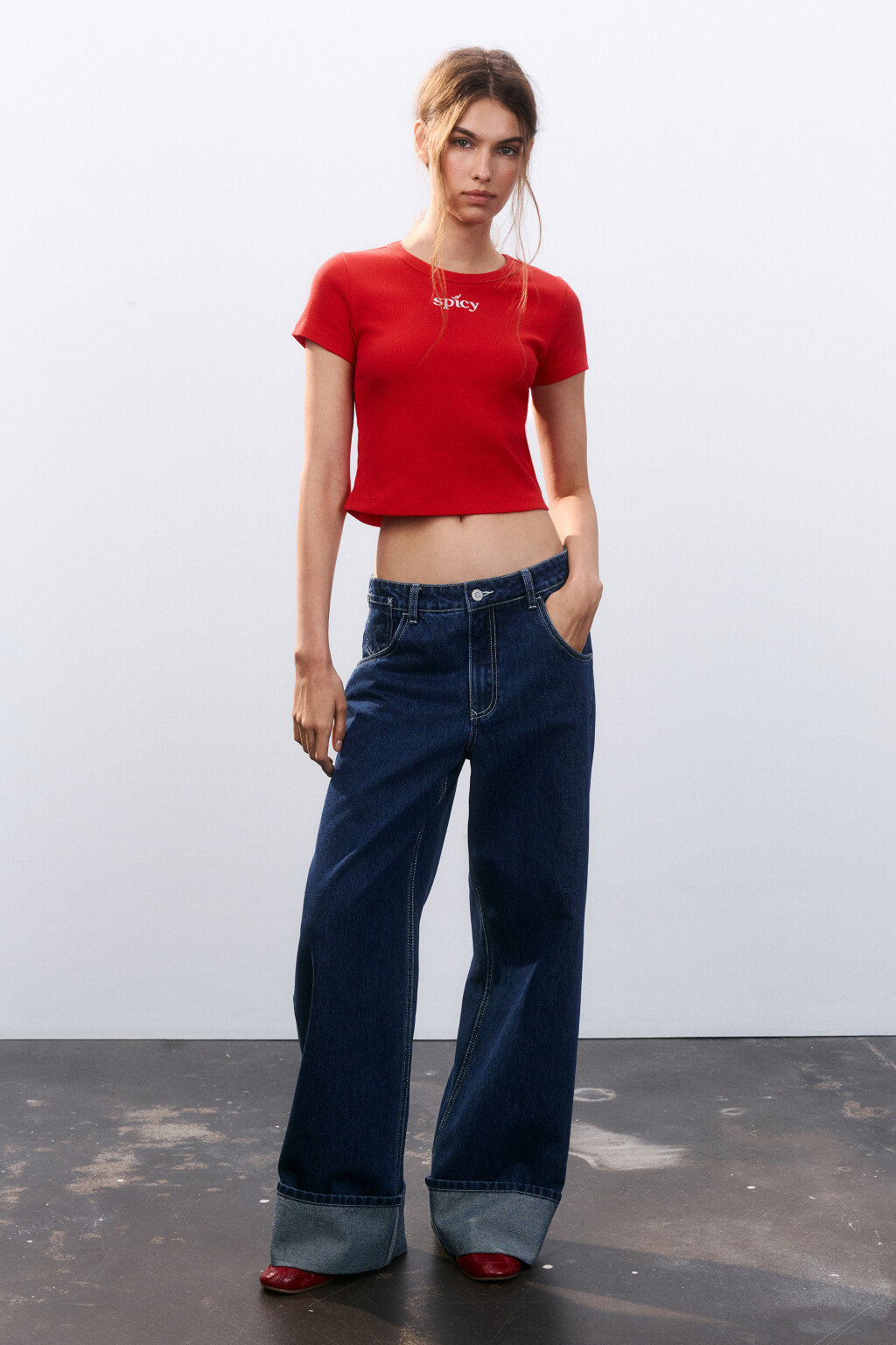 Футболка-топ с вышивкой - цвет красный - 4