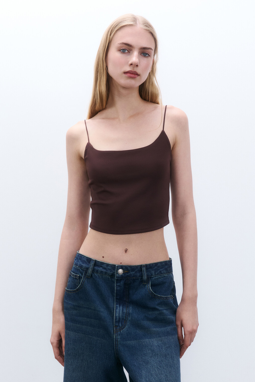 Топ-майка на тонких бретелях - цвет коричневый - 2