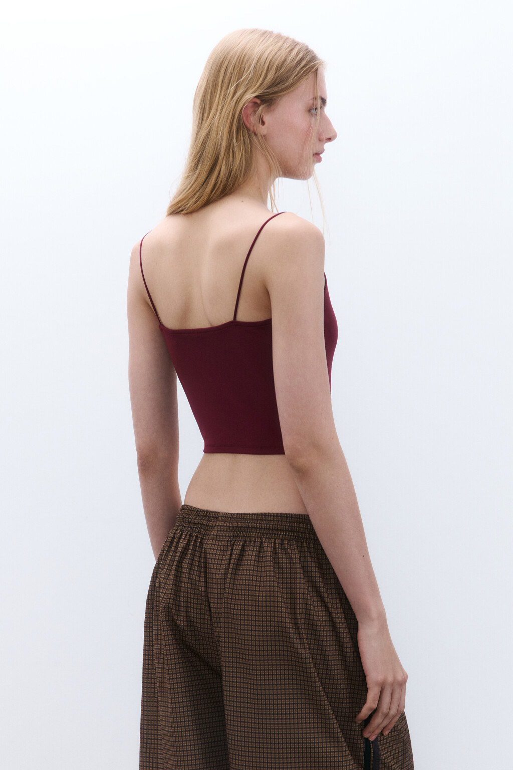 Топ-майка на тонких бретелях - цвет бордовый - 4