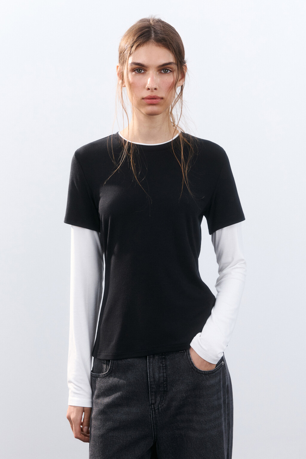 Лонгслив вискозный с двойными рукавами - цвет черный - 2