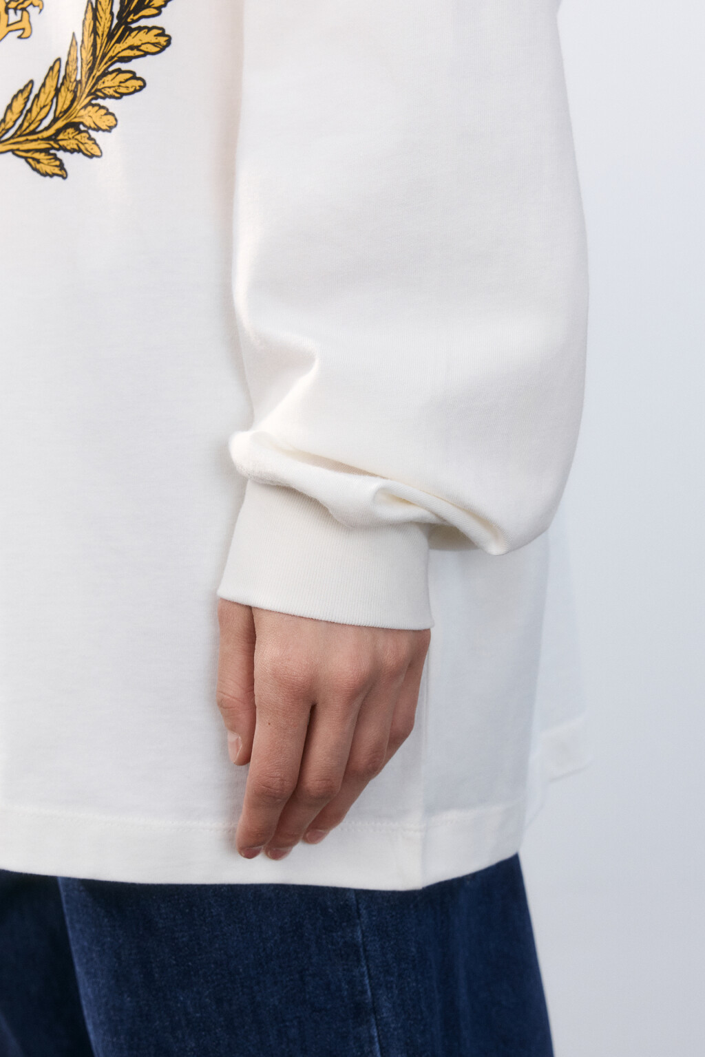 Лонгслив с университетским принтом - цвет бежевый - 7