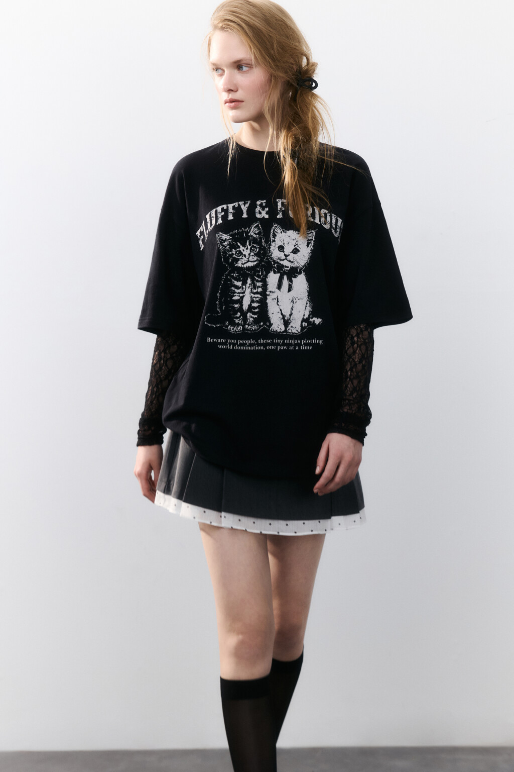 Лонгслив с рукавами из сетки - цвет черный - 1