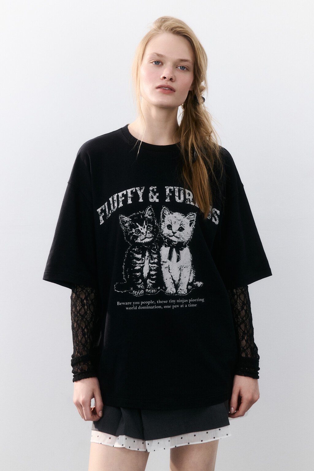 Лонгслив с рукавами из сетки - цвет черный - 2