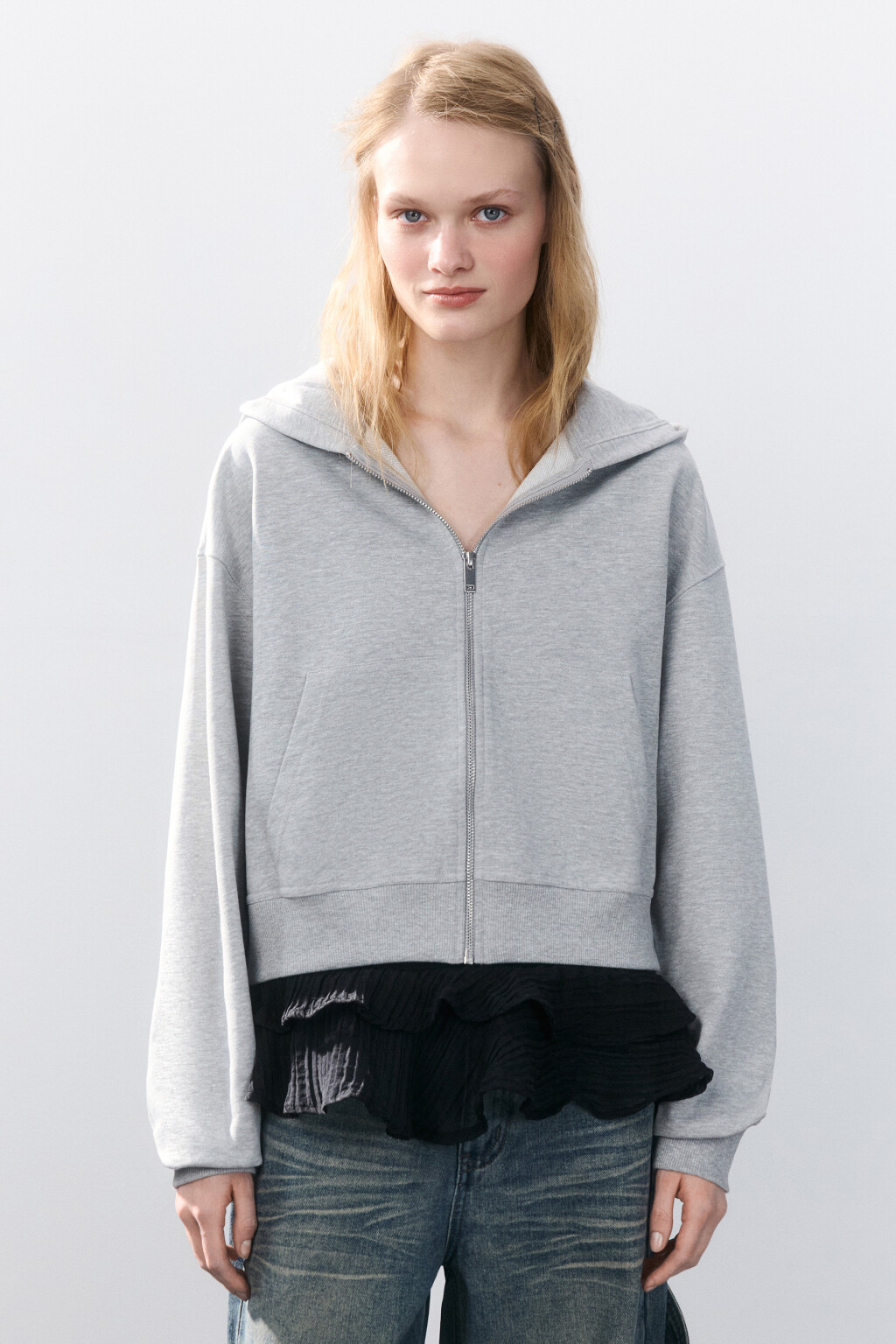 Худи-зипка укороченная с капюшоном - цвет серый - 2