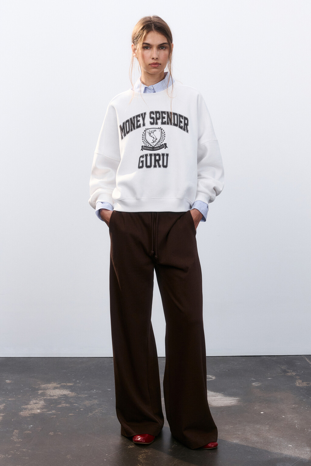 Свитшот утепленный с принтом - цвет белый - 5