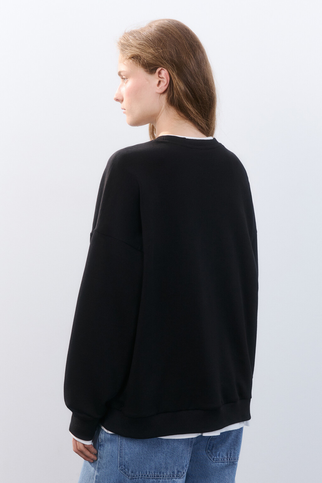 Свитшот с имитацией второго слоя - цвет черный - 3
