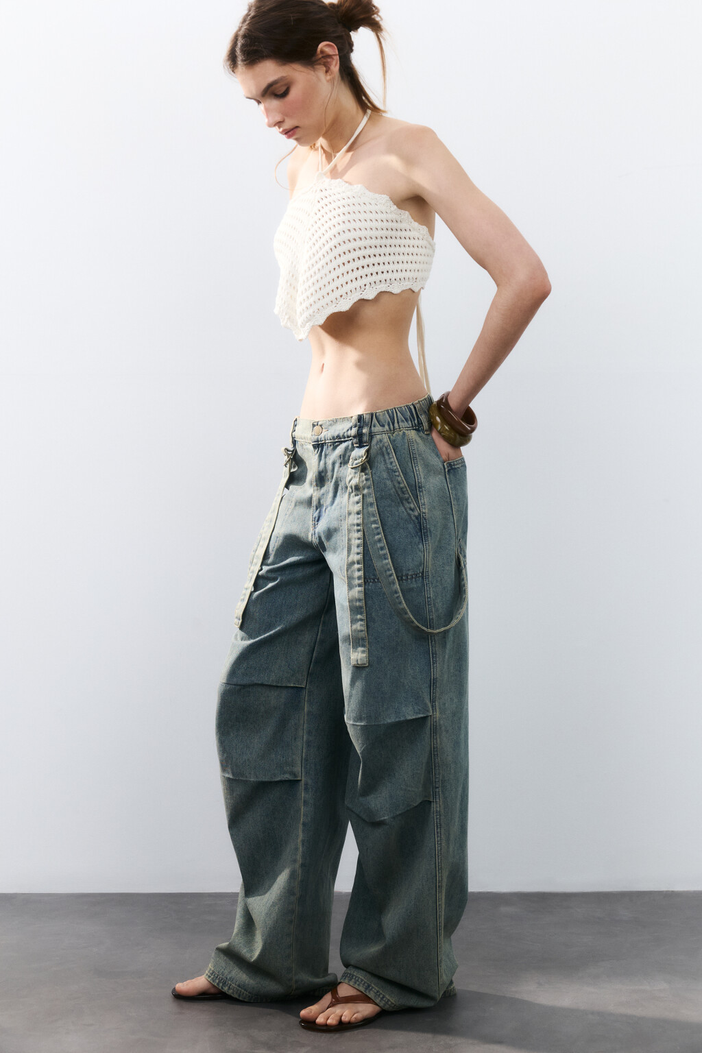 Джинсы baggy со складками и ремнями - цвет синий - 1