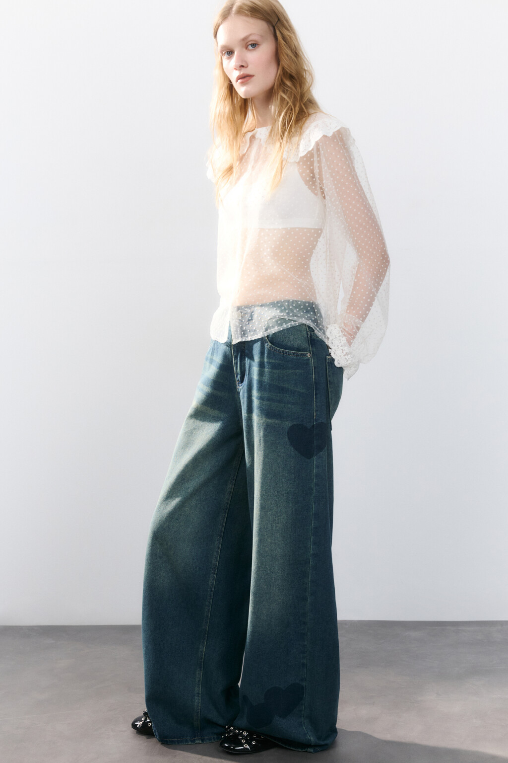 Джинсы baggy fit с сердечками - цвет темный тинт - 1