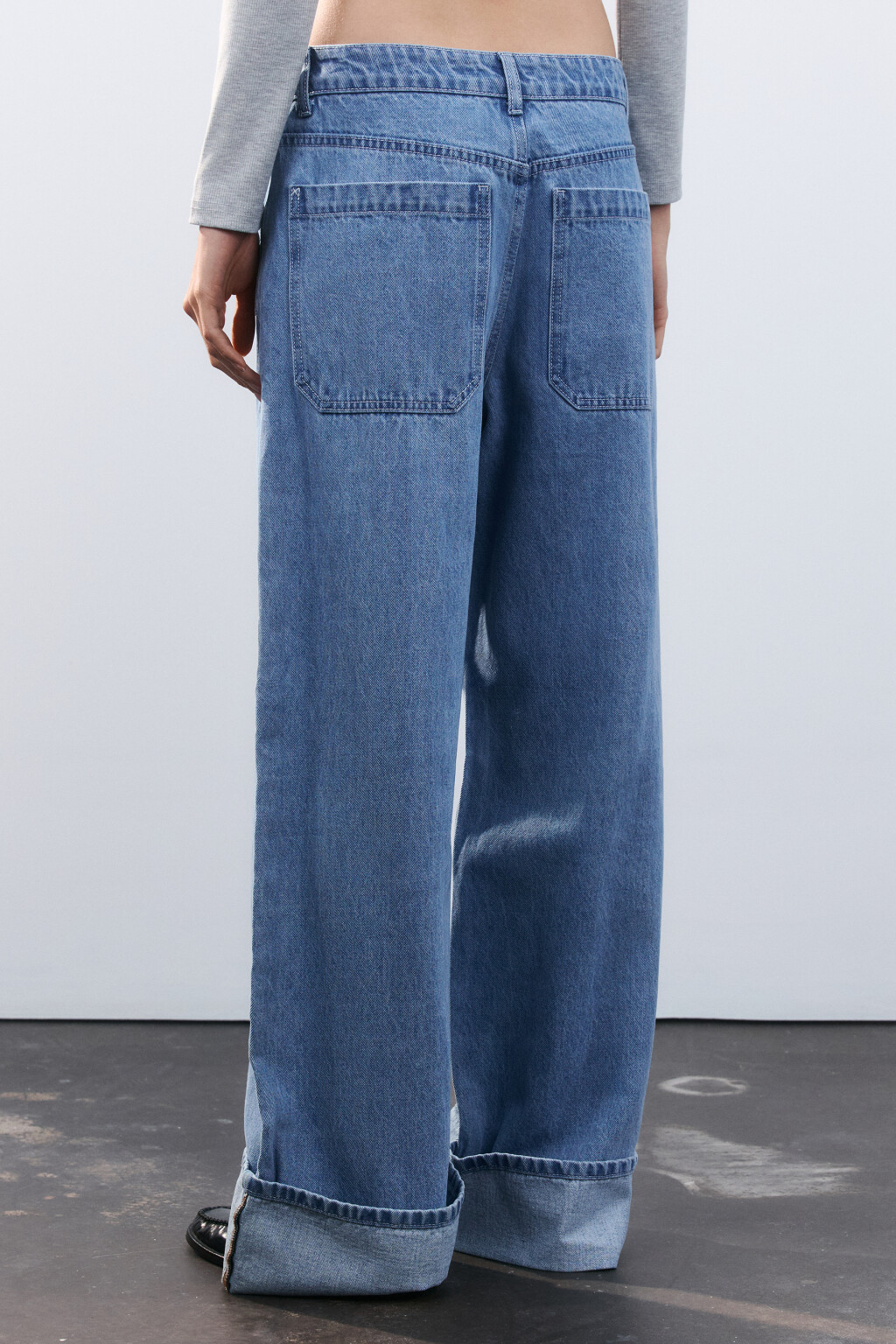 Джинсы baggy fit с подворотами - цвет голубой - 3