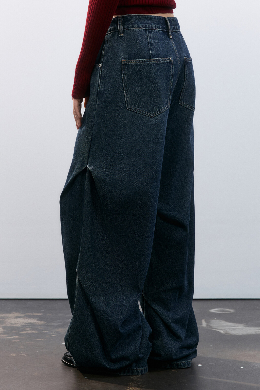 Джинсы baggy со складками и шнурком - цвет синий - 3