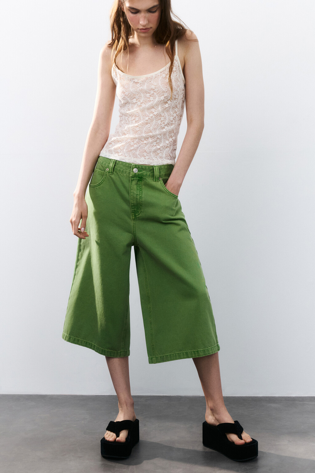 Джортсы широкие с низкой посадкой - цвет зеленый - 1