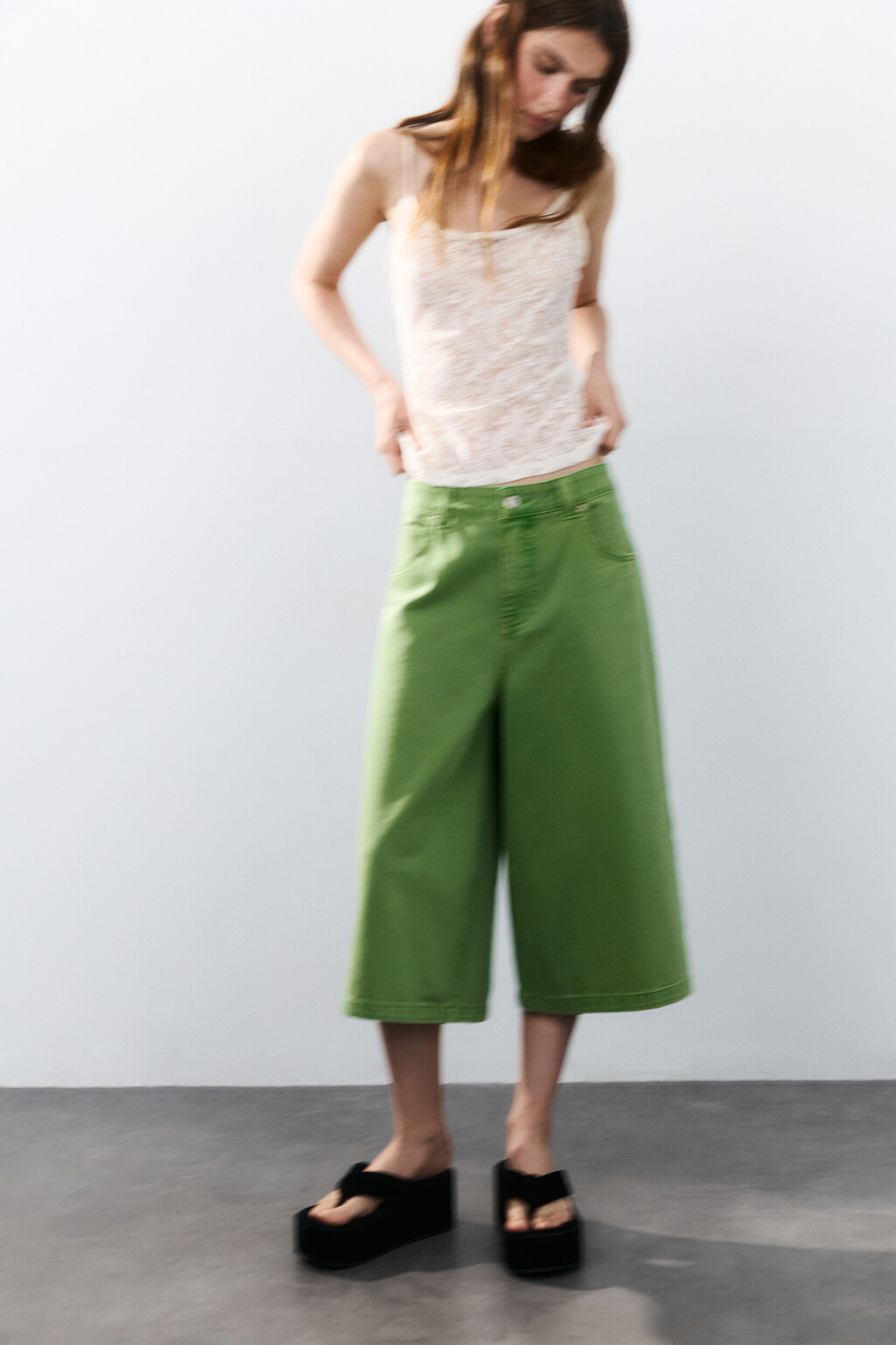 Джортсы широкие с низкой посадкой - цвет зеленый - 2