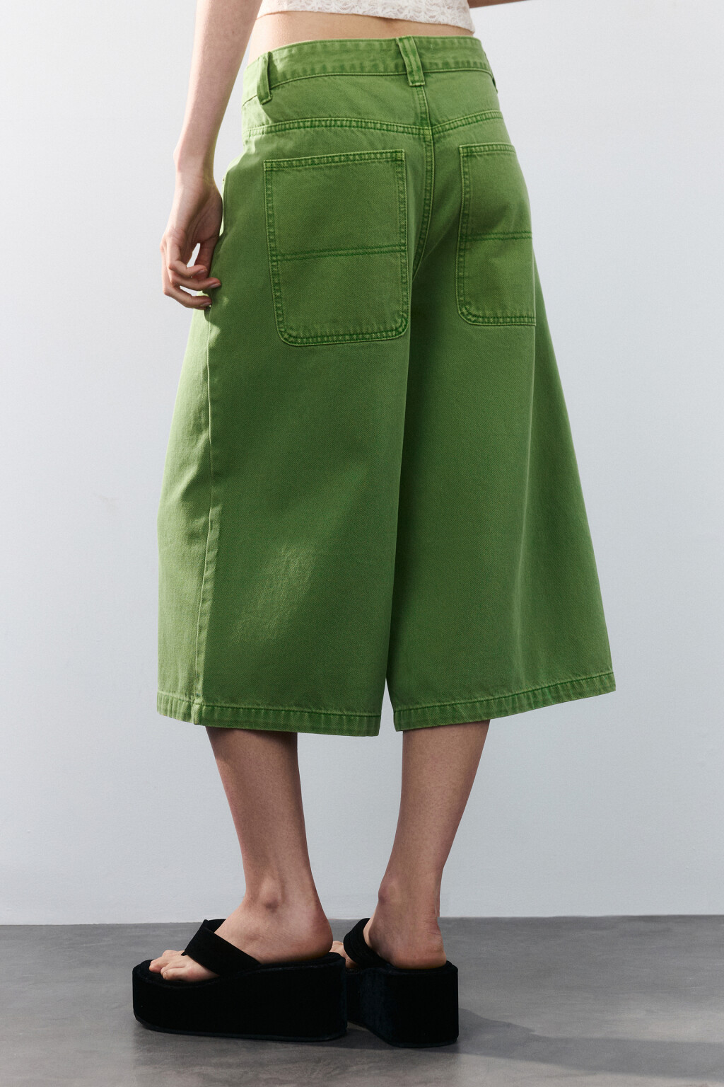 Джортсы широкие с низкой посадкой - цвет зеленый - 4