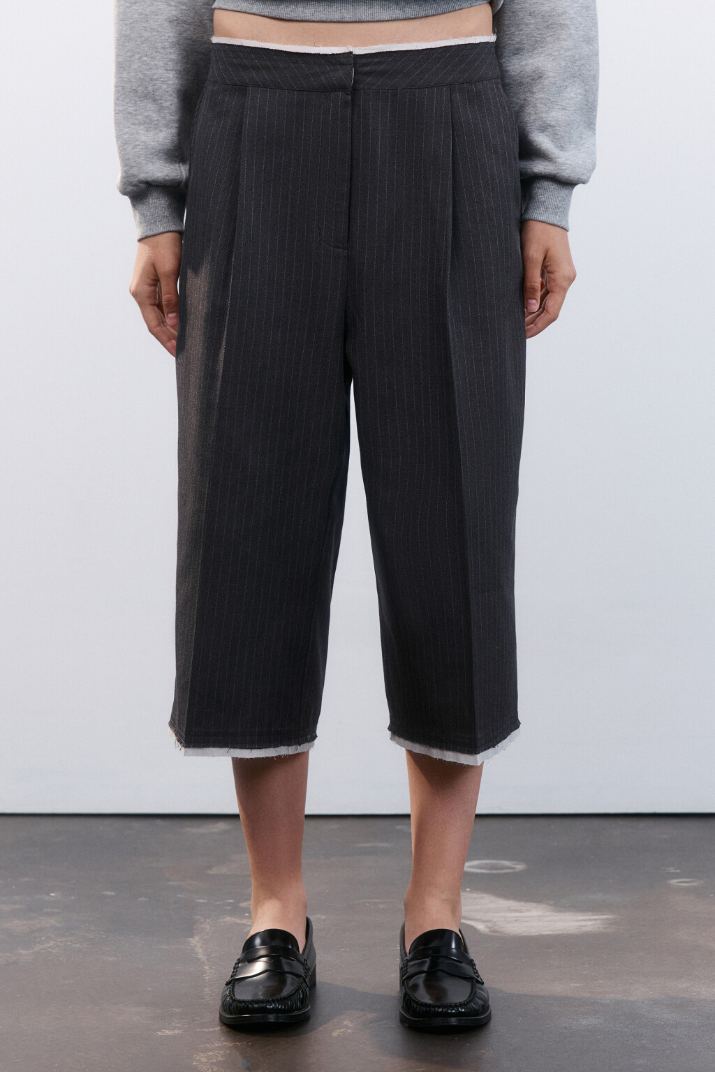 Брюки-кюлоты с имитацией второго слоя - цвет серый - 3