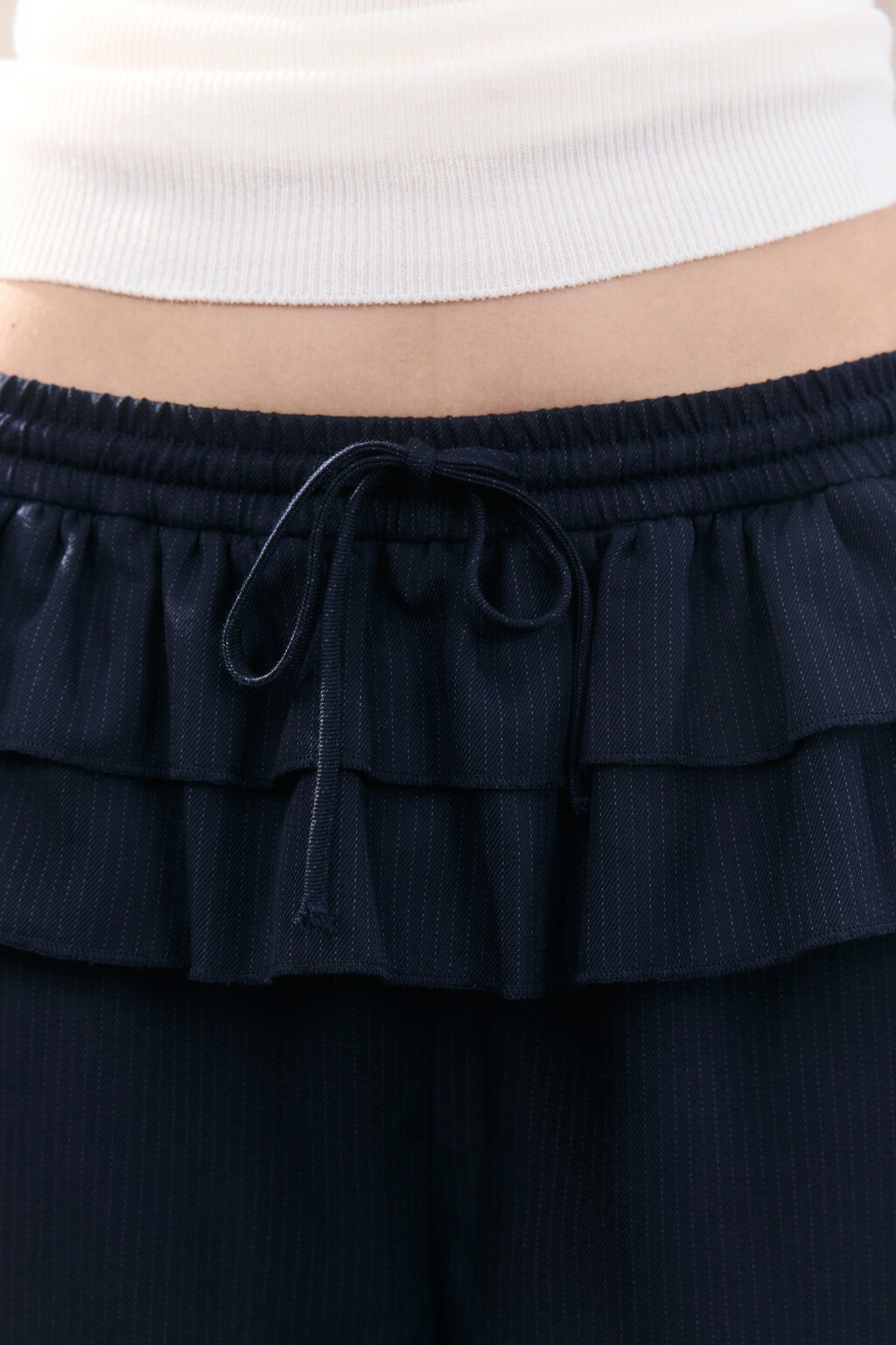 Брюки в полоску с баской - цвет синий - 5