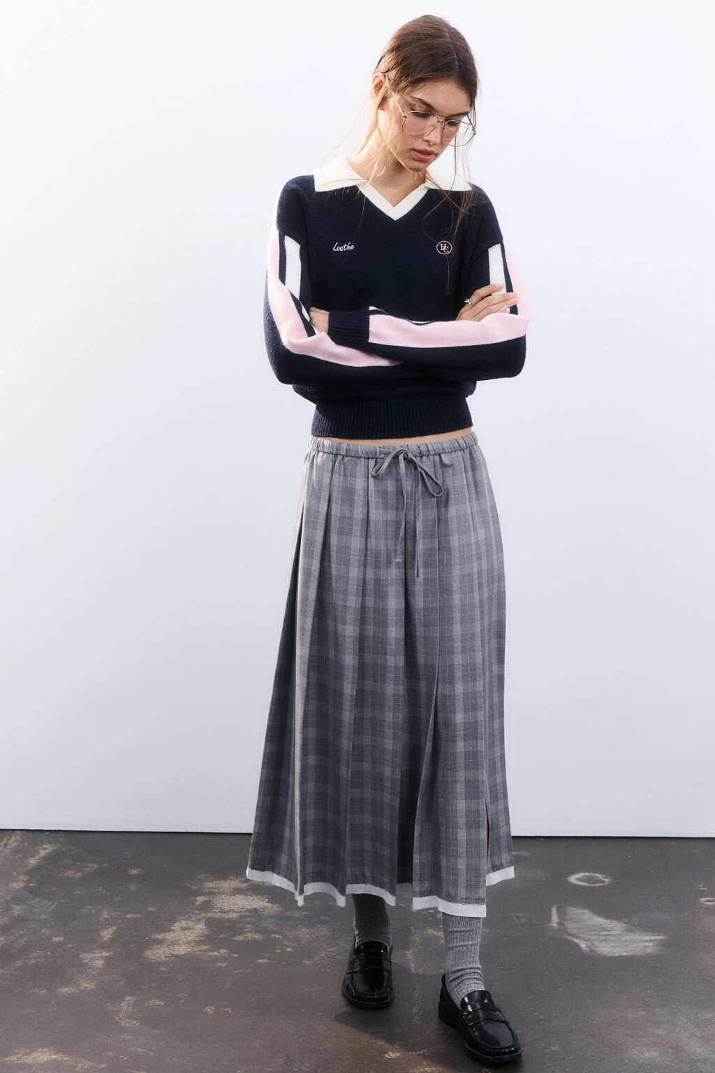 Юбка миди клетчатая в складку - цвет серый - 1